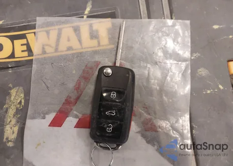 2010 Volkswagen Tiguan S z USA, uszkodzony, nr VIN WVGAV7AX1AW532099